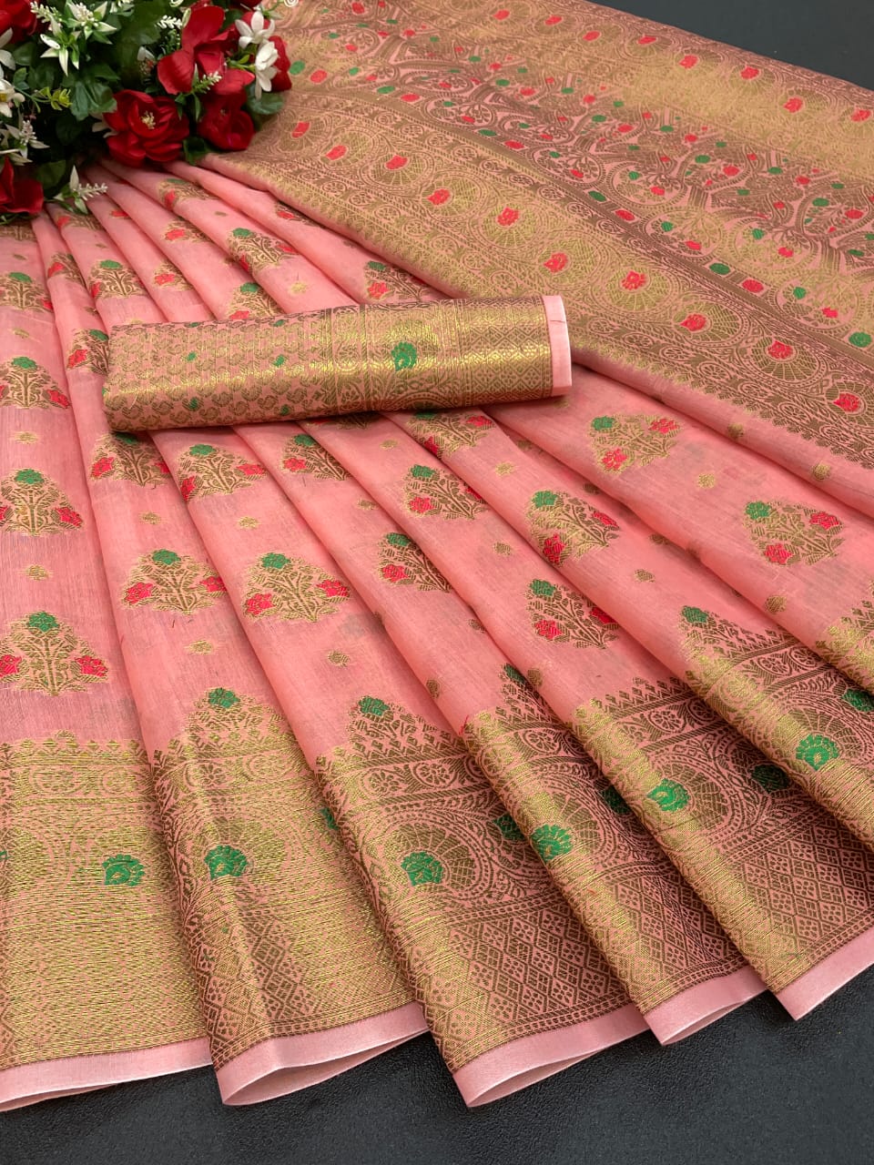 Designer Freehand Cotton Saree with Mina Border & Rich Pallu