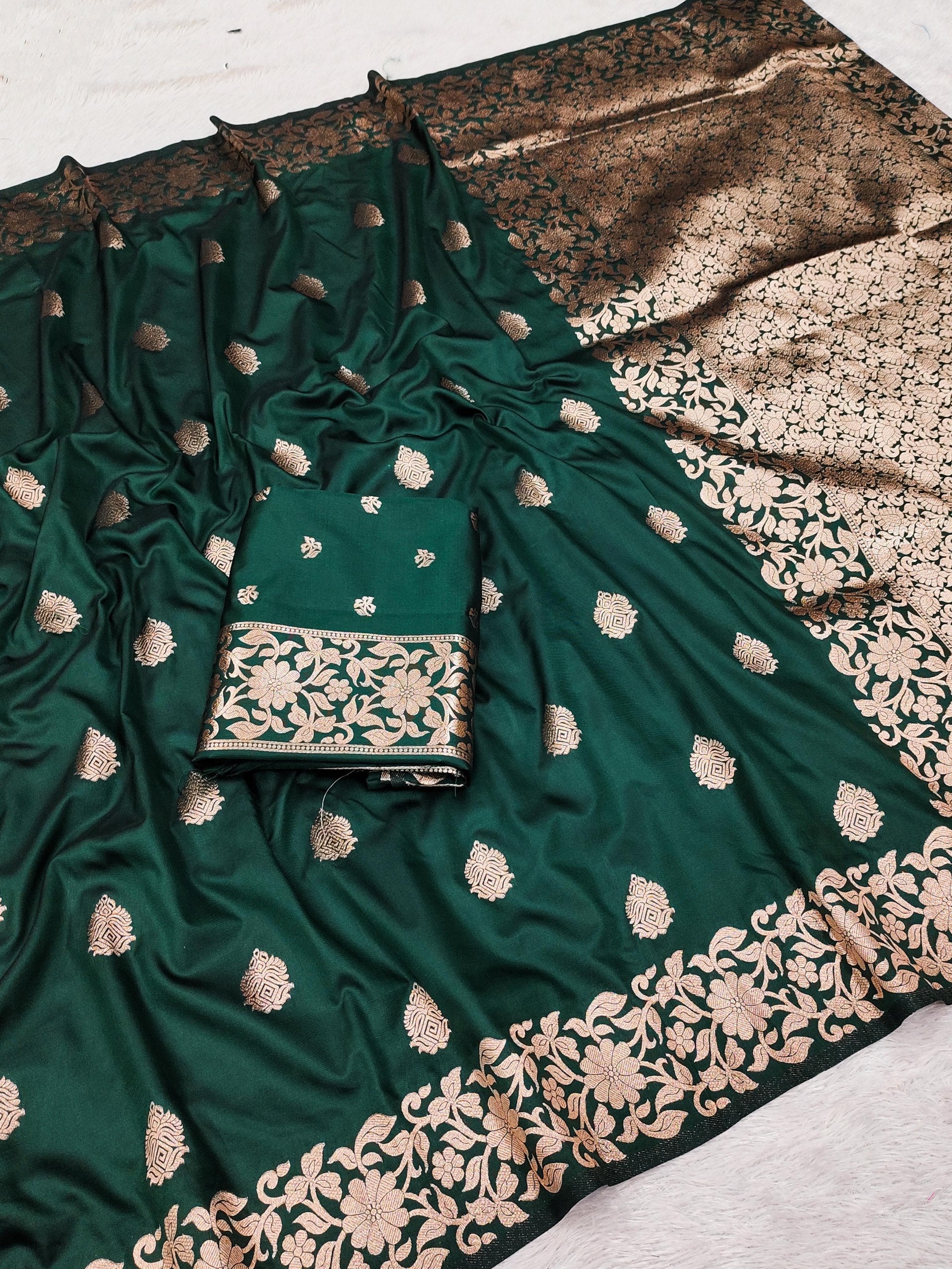 Designer Freehand Banarasi Silk Saree