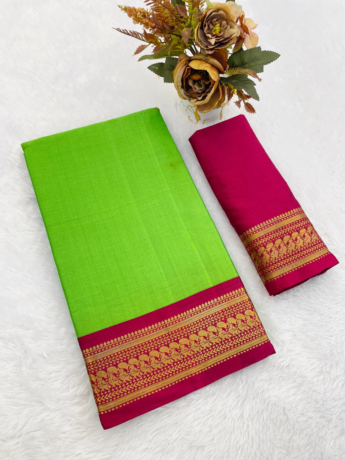 Designer Aura Cotton Saree with Elegant Chitt Pallu & Matching Blouse Piece